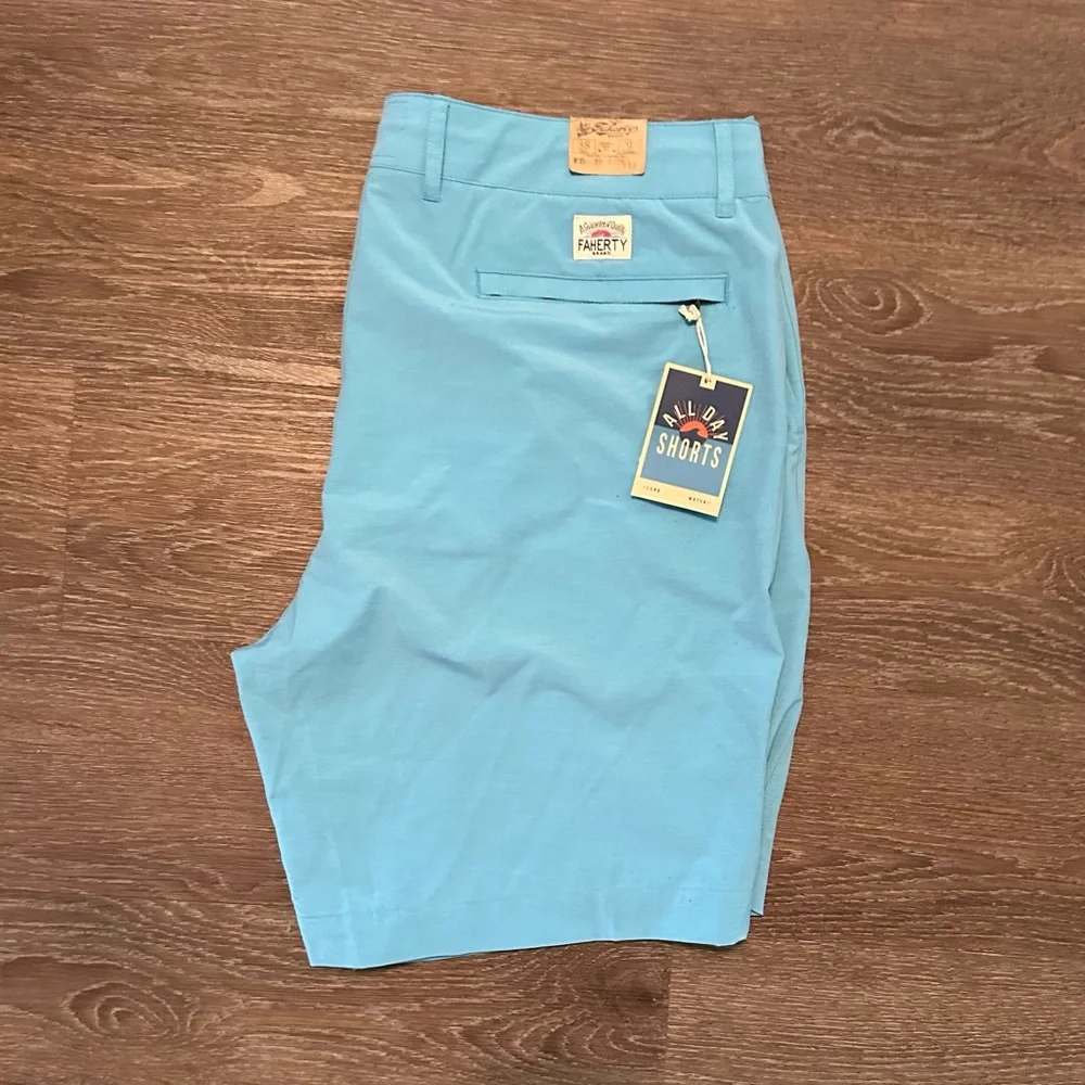 Men’s FAHERTY All Day Shorts turquoise sky blue 9 inch inseam size 38